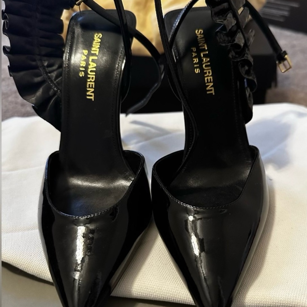 Saint Laurent Glossy Black Heels - Picture 2 of 7